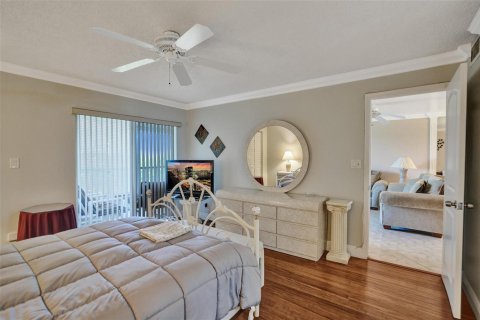 Condo in Lauderhill, Florida, 2 bedrooms  № 2182831 - photo 19