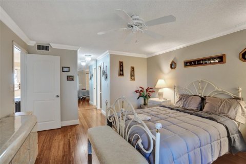 Condo in Lauderhill, Florida, 2 bedrooms  № 2182831 - photo 21