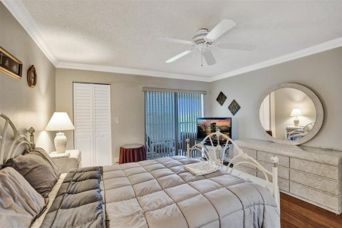 Condo in Lauderhill, Florida, 2 bedrooms  № 2182831 - photo 18