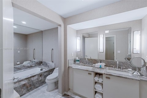 Copropriété à vendre à Fort Lauderdale, Floride: 53.79 m2 № 2080222 - photo 12