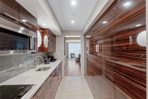 Copropriété à vendre à Fort Lauderdale, Floride: 53.79 m2 № 2080222 - photo 11