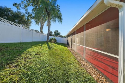 Villa ou maison à vendre à Land O' Lakes, Floride: 4 chambres, 169.55 m2 № 2416514 - photo 30