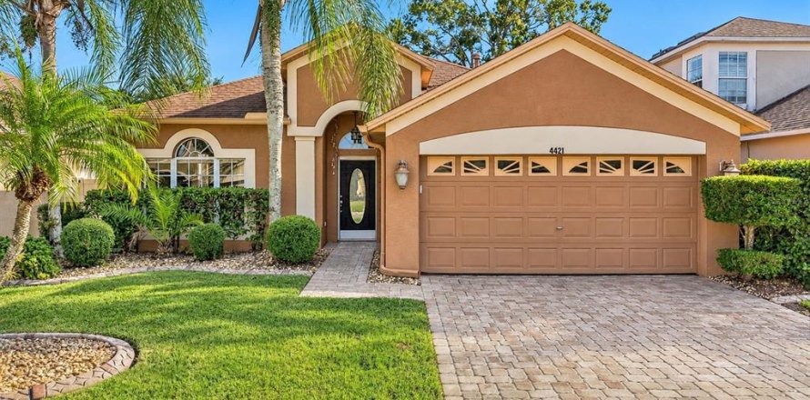 Villa ou maison à Land O' Lakes, Floride 4 chambres, 169.55 m2 № 2416514