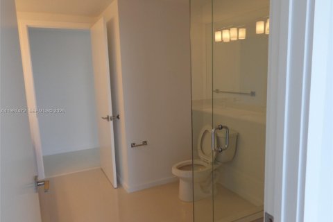 Condominio en alquiler en Doral, Florida, 2 dormitorios, 91.79 m2 № 2049741 - foto 19