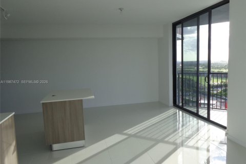 Condominio en alquiler en Doral, Florida, 2 dormitorios, 91.79 m2 № 2049741 - foto 13