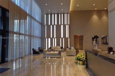 Condominio en alquiler en Doral, Florida, 2 dormitorios, 91.79 m2 № 2049741 - foto 5