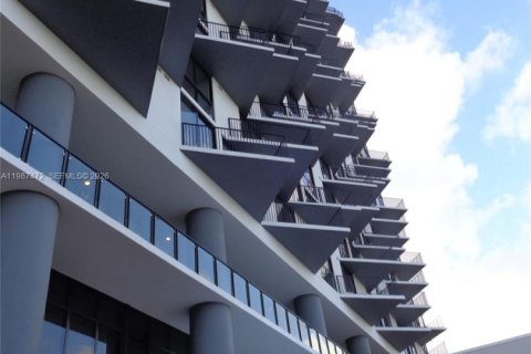 Condominio en alquiler en Doral, Florida, 2 dormitorios, 91.79 m2 № 2049741 - foto 4