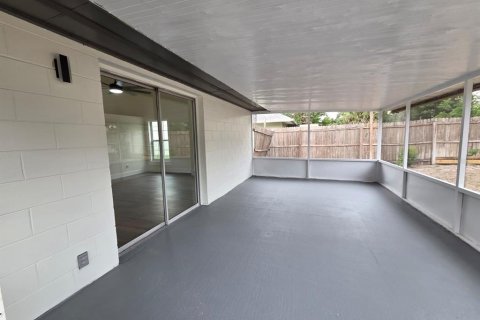 Casa en venta en Orlando, Florida, 3 dormitorios, 163.14 m2 № 2221729 - foto 18