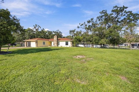 House in Spring Hill, Florida 3 bedrooms, 130.25 sq.m. № 2390956 - photo 25