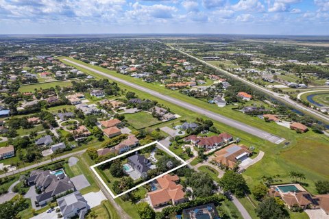 Купить виллу или дом в Веллингтон, Флорида 4 комнаты, 394.37м2, № 2147383 - фото 5