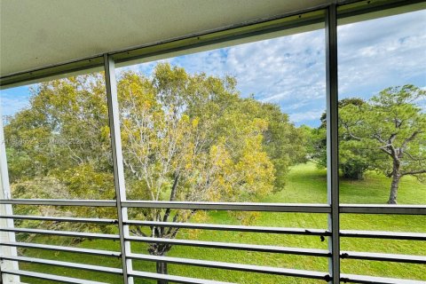 Copropriété à vendre à Deerfield Beach, Floride: 1 chambre № 2090945 - photo 17