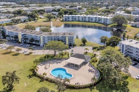 Copropriété à vendre à Deerfield Beach, Floride: 1 chambre № 2090945 - photo 3