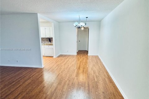Copropriété à vendre à Deerfield Beach, Floride: 1 chambre № 2090945 - photo 8
