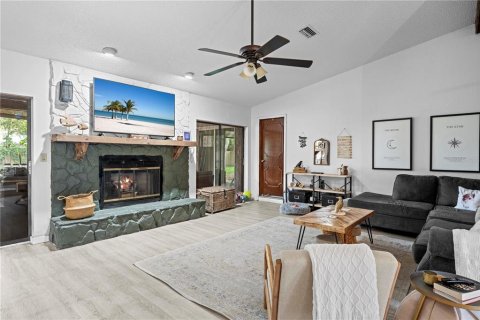 House in Spring Hill, Florida 3 bedrooms, 176.79 sq.m. № 1803681 - photo 16