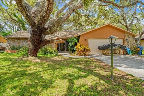 House in Spring Hill, Florida 3 bedrooms, 176.79 sq.m. № 1803681 - photo 6