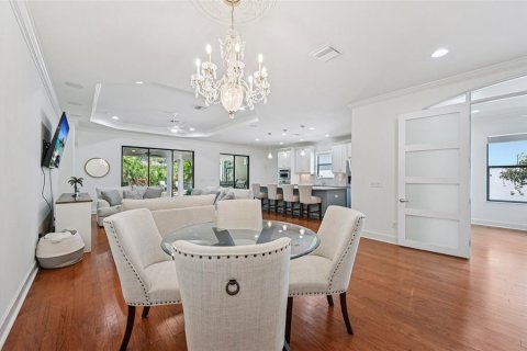 Villa ou maison à vendre à Bradenton, Floride: 3 chambres, 214.33 m2 № 1907564 - photo 13