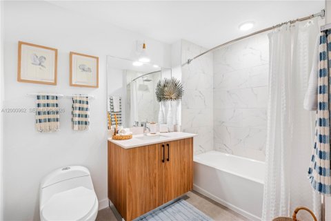 Снять в аренду виллу или дом в Помпано-Бич, Флорида 2 спальни, № 2065310 - фото 3