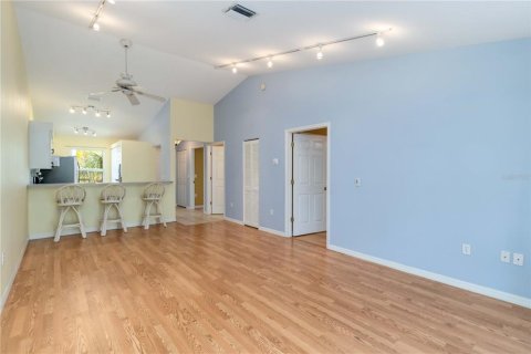Condominio en venta en Sarasota, Florida, 2 dormitorios, 85.84 m2 № 1681684 - foto 4