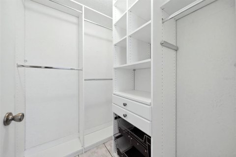 Villa ou maison à vendre à Maitland, Floride: 4 chambres, 180.14 m2 № 2318947 - photo 23