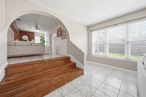 Villa ou maison à vendre à Maitland, Floride: 4 chambres, 180.14 m2 № 2318947 - photo 14