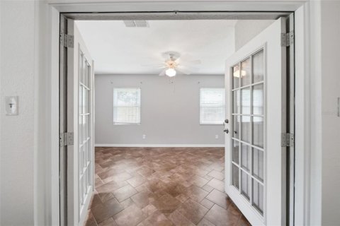 Villa ou maison à vendre à Maitland, Floride: 4 chambres, 180.14 m2 № 2318947 - photo 16