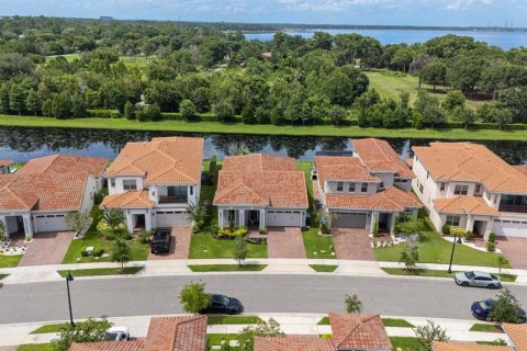 Купить виллу или дом в Орландо, Флорида 7 комнат, 210.61м2, № 2308257 - фото 4