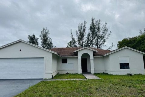 Villa ou maison à West Palm Beach, Floride 4 chambres, 160.81 m2 № 2269735