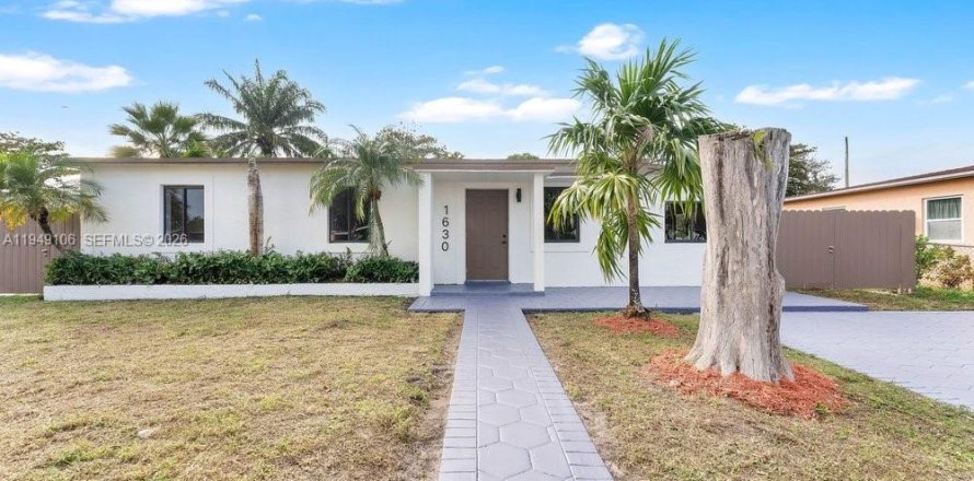 Дом в Форт-Лодердейл, Флорида 4 спальни, 149.39м2 № 2004738