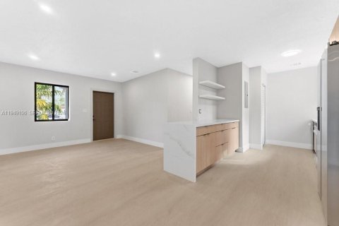 Купить виллу или дом в Форт-Лодердейл, Флорида 4 спальни, 149.39м2, № 2004738 - фото 9