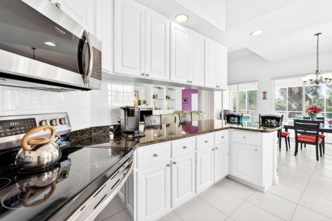 Casa en venta en Hobe Sound, Florida, 3 dormitorios, 184.69 m2 № 2077885 - foto 18