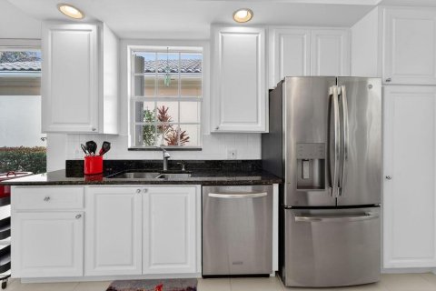 Casa en venta en Hobe Sound, Florida, 3 dormitorios, 184.69 m2 № 2077885 - foto 17