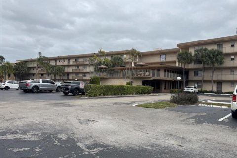 Copropriété à vendre à Boca Raton, Floride: 2 chambres, 104.52 m2 № 2083718 - photo 2