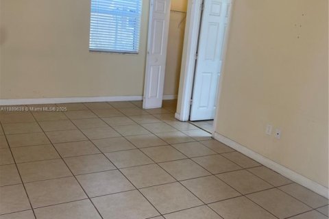 Appartement à louer à Miami, Floride: 214.79 m2 № 1938743 - photo 5