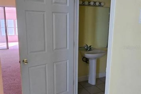 Купить таунхаус в Палм-Харбор, Флорида 13 комнат, 293.57м2, № 2234521 - фото 21