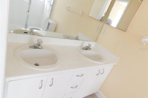 Купить таунхаус в Палм-Харбор, Флорида 13 комнат, 293.57м2, № 2234521 - фото 27