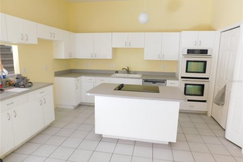 Купить таунхаус в Палм-Харбор, Флорида 13 комнат, 293.57м2, № 2234521 - фото 12