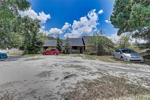 Casa en venta en Orlando, Florida, 4 dormitorios, 213.95 m2 № 1675502 - foto 1