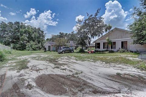 Casa en venta en Orlando, Florida, 4 dormitorios, 213.95 m2 № 1675502 - foto 15