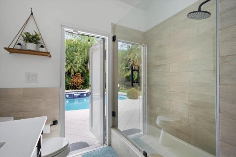 Casa en venta en Weston, Florida, 5 dormitorios, 246.28 m2 № 2370021 - foto 29