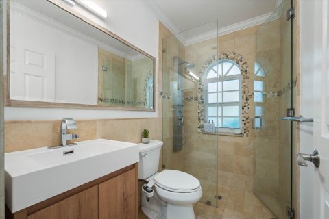 Casa en venta en Weston, Florida, 5 dormitorios, 246.28 m2 № 2370021 - foto 30