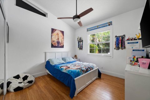 Casa en venta en Weston, Florida, 5 dormitorios, 246.28 m2 № 2370021 - foto 24