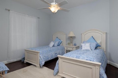 House in The Villages, Florida 3 bedrooms, 356.84 sq.m. № 1782399 - photo 28