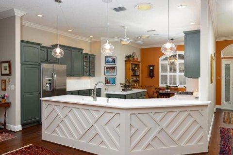 House in The Villages, Florida 3 bedrooms, 356.84 sq.m. № 1782399 - photo 9