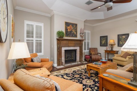 House in The Villages, Florida 3 bedrooms, 356.84 sq.m. № 1782399 - photo 7