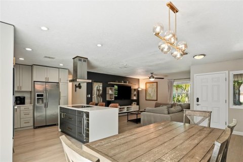 Villa ou maison à louer à Tampa, Floride: 3 chambres, 151.71 m2 № 2321586 - photo 10