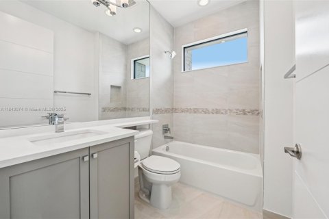 Villa ou maison à vendre à Boca Raton, Floride: 5 chambres, 495.17 m2 № 1858628 - photo 30