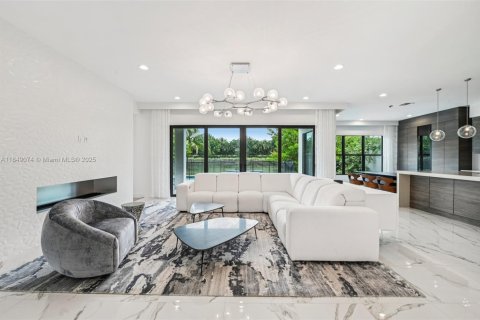 Villa ou maison à vendre à Boca Raton, Floride: 5 chambres, 495.17 m2 № 1858628 - photo 4