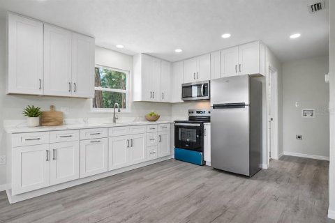 Villa ou maison à vendre à Nokomis, Floride: 3 chambres, 191.01 m2 № 2321089 - photo 7