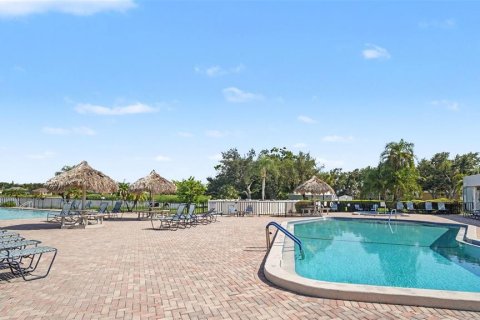 Villa ou maison à vendre à Palmetto, Floride: 2 chambres, 141.03 m2 № 2195956 - photo 6
