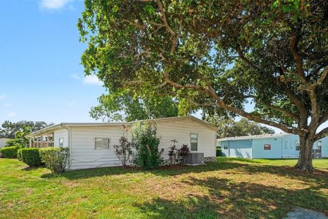 Villa ou maison à vendre à Palmetto, Floride: 2 chambres, 141.03 m2 № 2195956 - photo 29